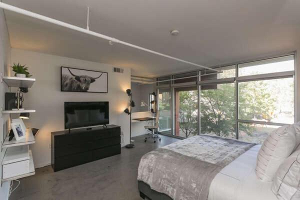 Luxe + Modern Johnny Cash Inspired Executive Condo ناشفيل المظهر الخارجي الصورة